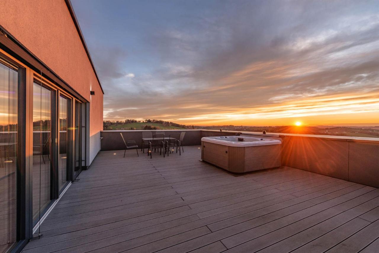 Moderne Villa Mit Whirlpool Und Heimkino Waldkirchen Kültér fotó
